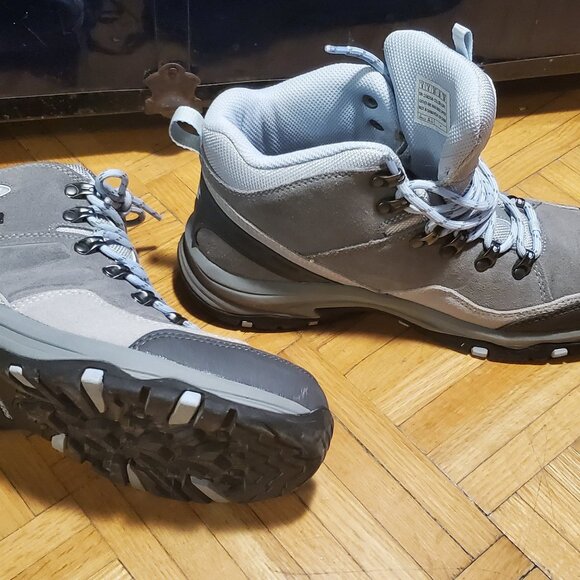 Sketchers Hiking Boots - Picture 4 of 4